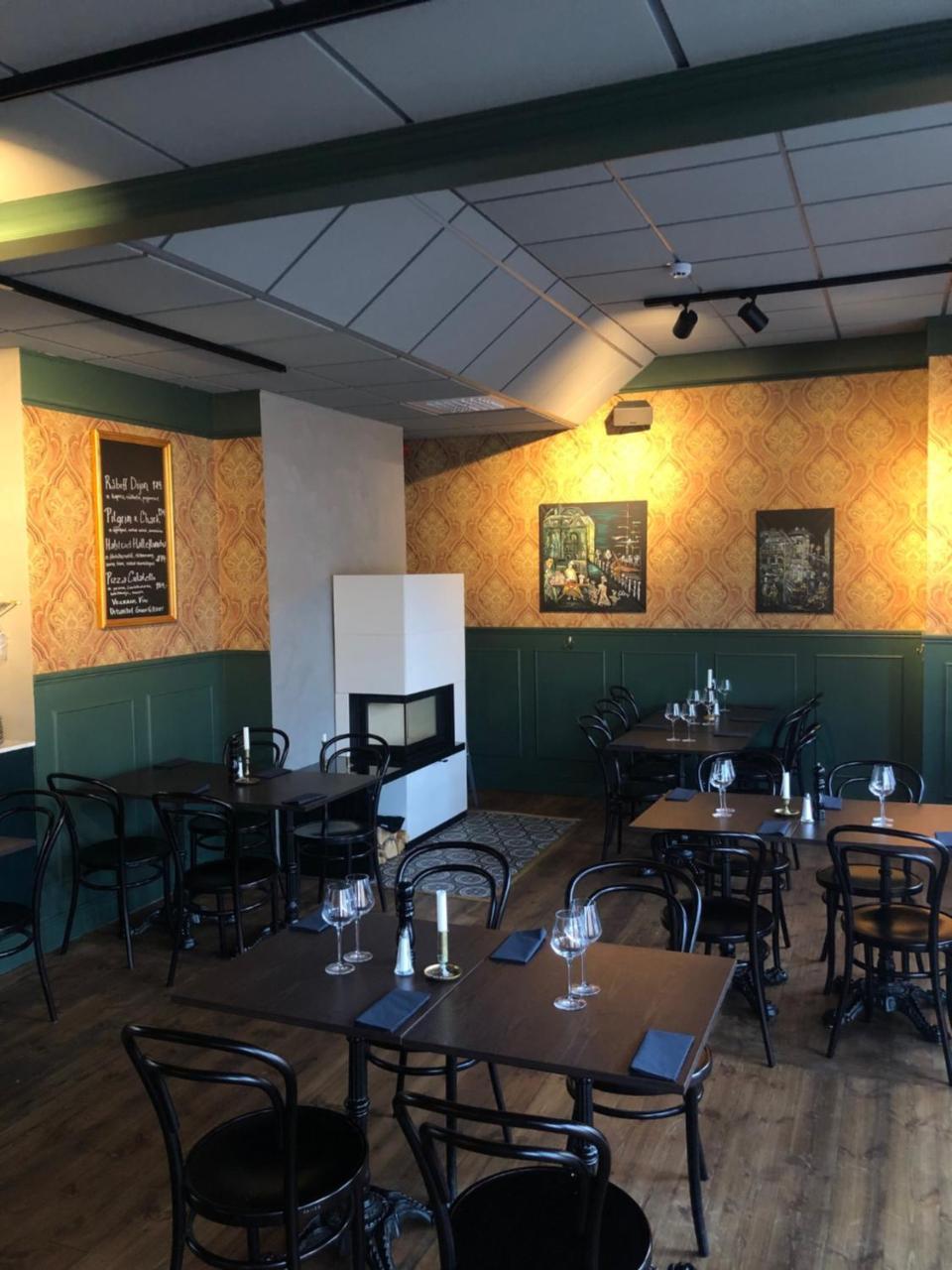 Grosshandlaren Hotell & Deli Söderhamn Dış mekan fotoğraf